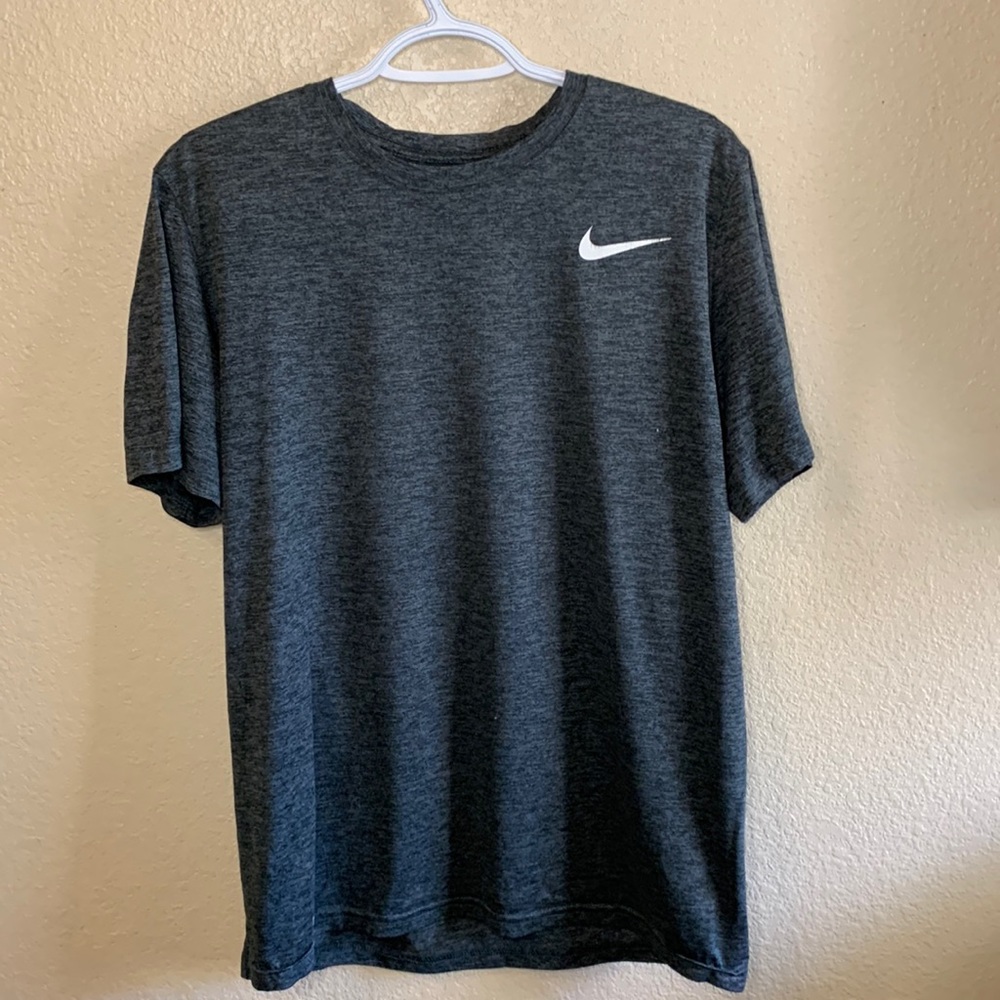 Nike t-shirt